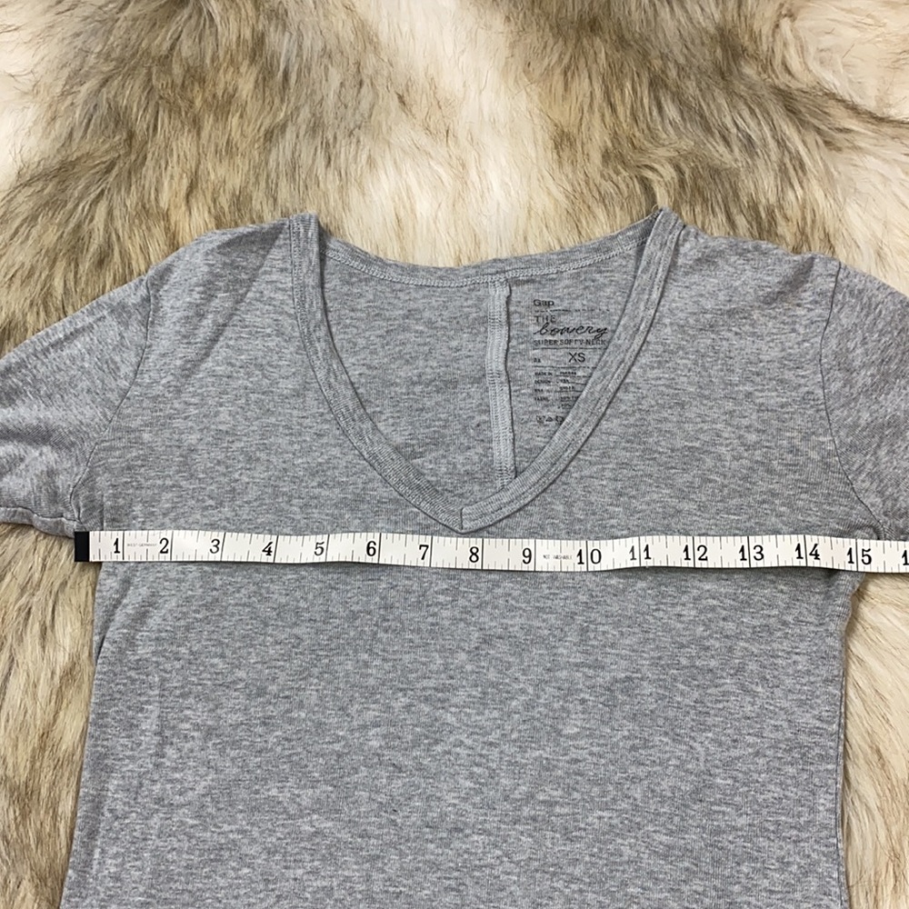 Gap The Bowery Super Soft V-Neck Long Sleeve Top, XS - Picture 7 of 10